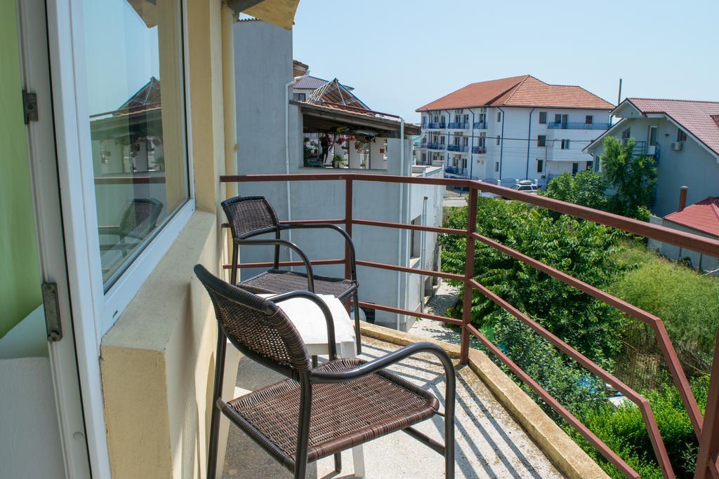 Tiberius Residence Costinesti Exteriör bild